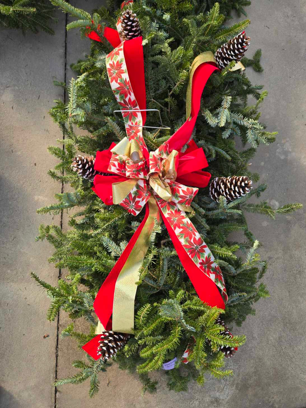 Large Grave Blanket - Bow & Pinecones