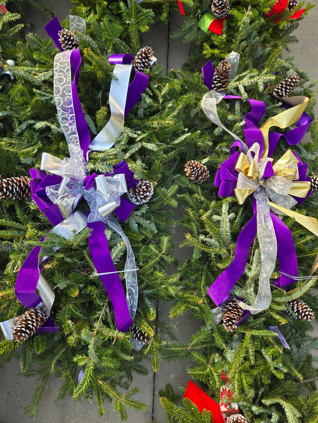 Large Grave Blanket - Bow & Pinecones