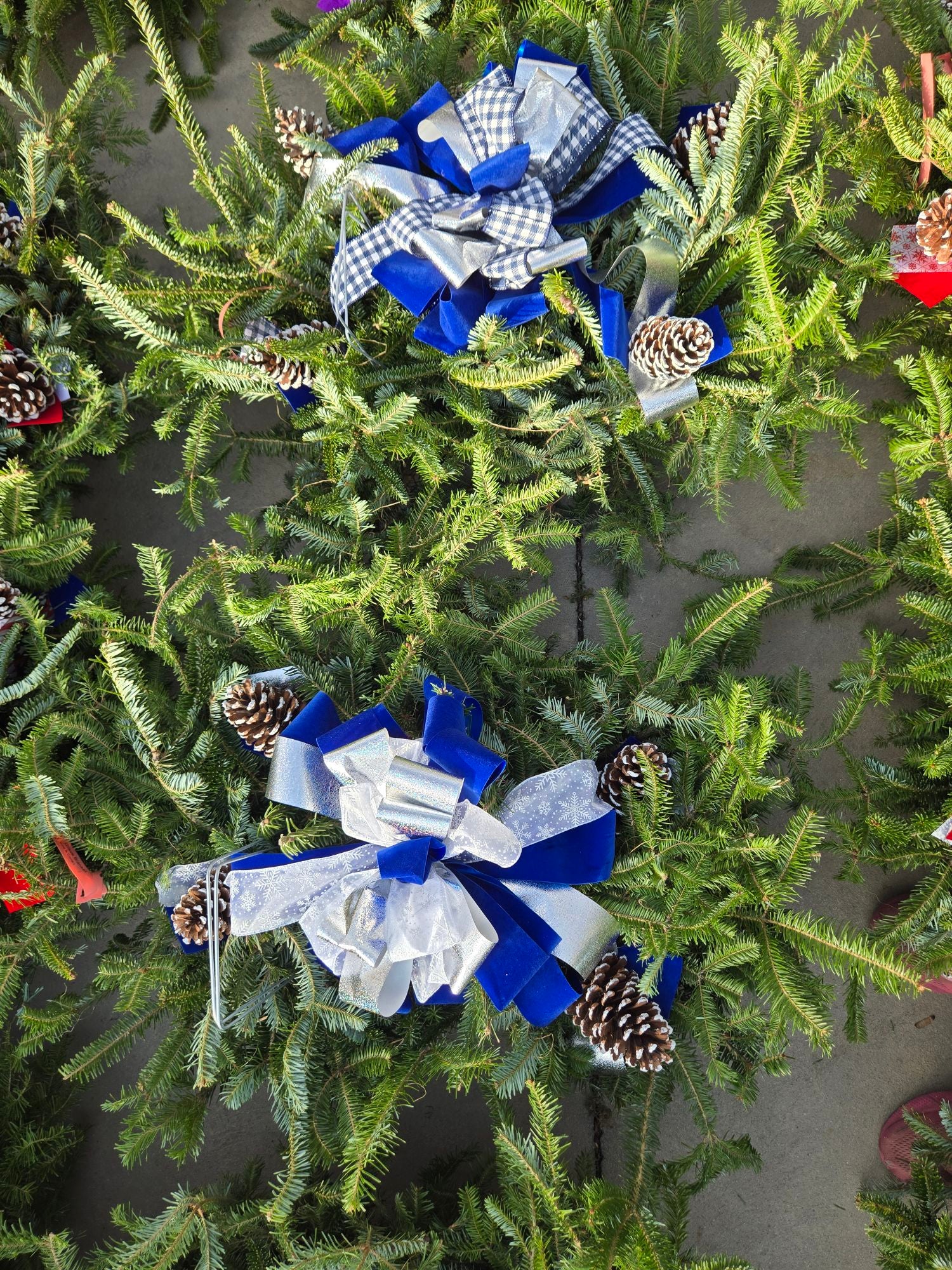 Small Grave Blanket - Bow & Pinecone
