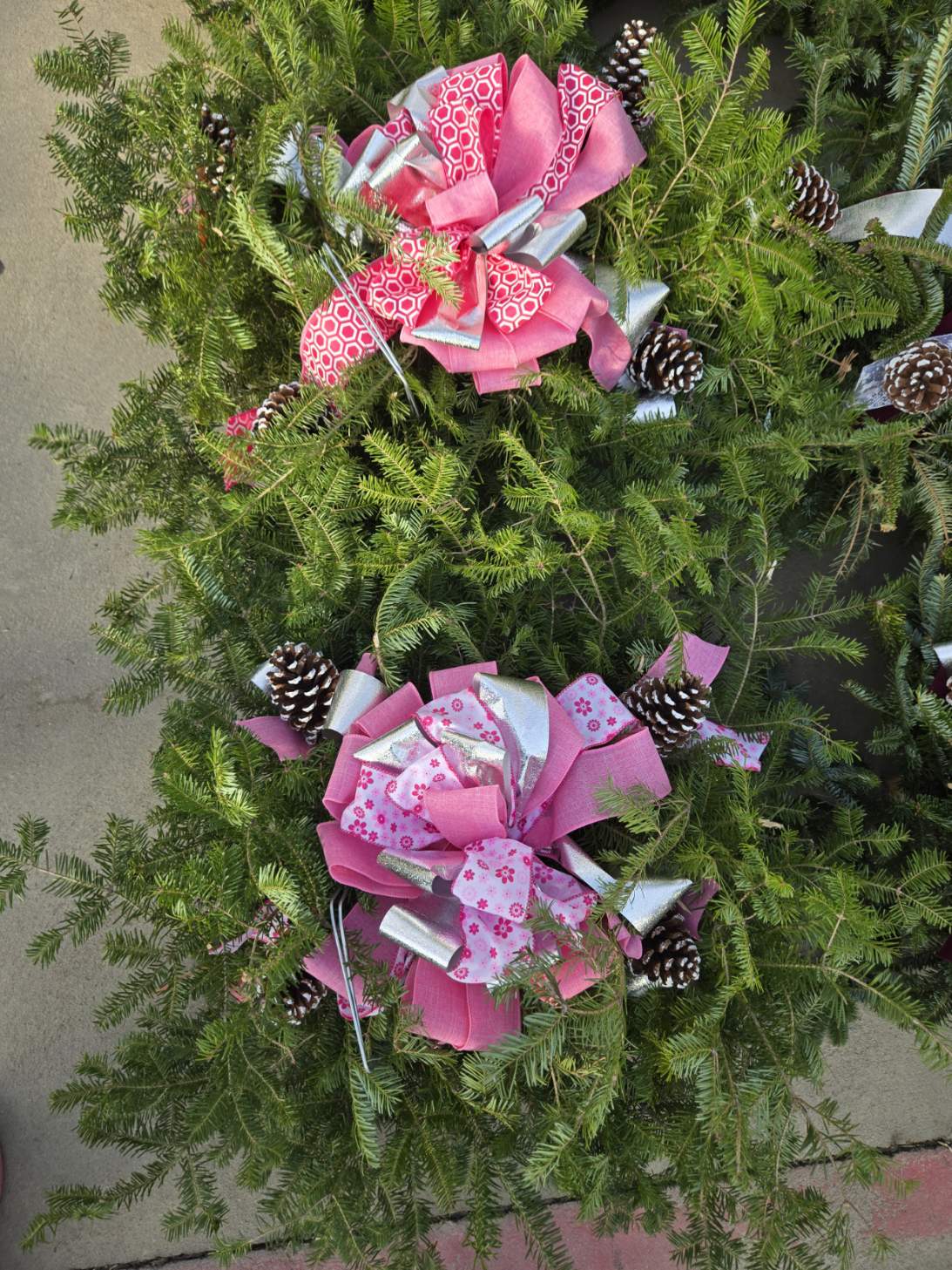 Small Grave Blanket - Bow & Pinecone